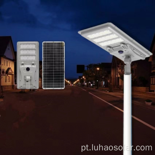 Tudo em uma luz de rua solar integrada